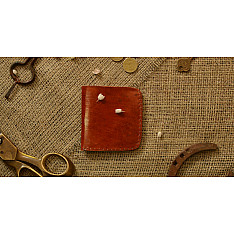 Itsy-bitsy! ❖ Kutchi Leather Purse { 13 }